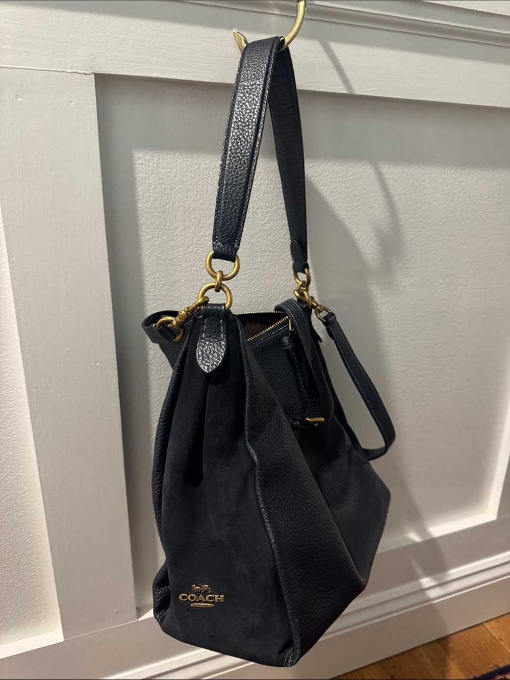 Coach Black Leather and Suede Hobo Shoulder Bag with Gold Hardware